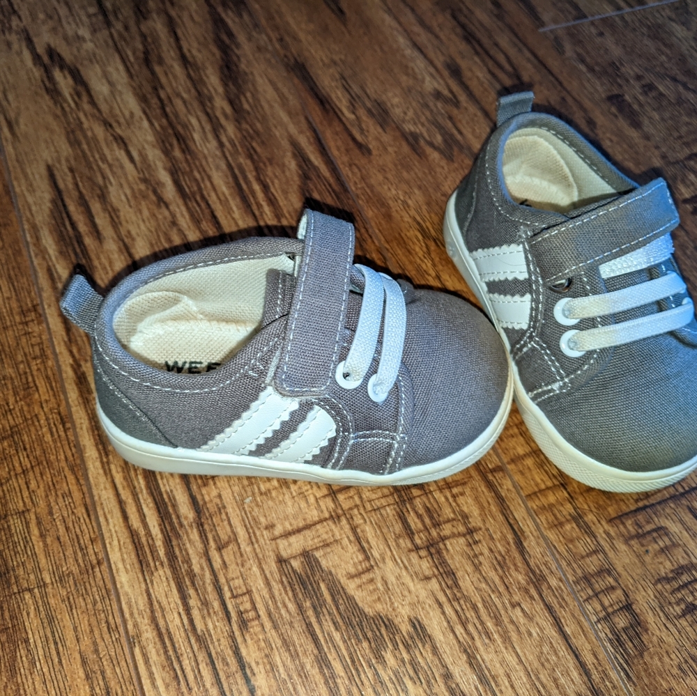 Wee squeak walkers